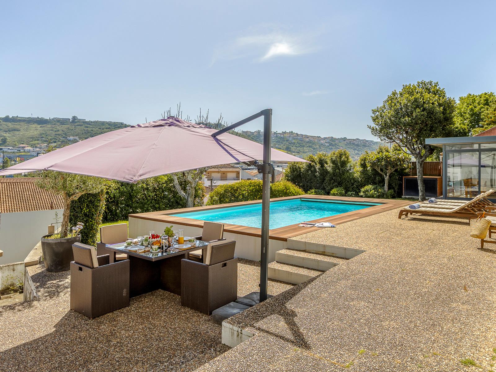 7-Bedroom House in Loures — photograph 3
